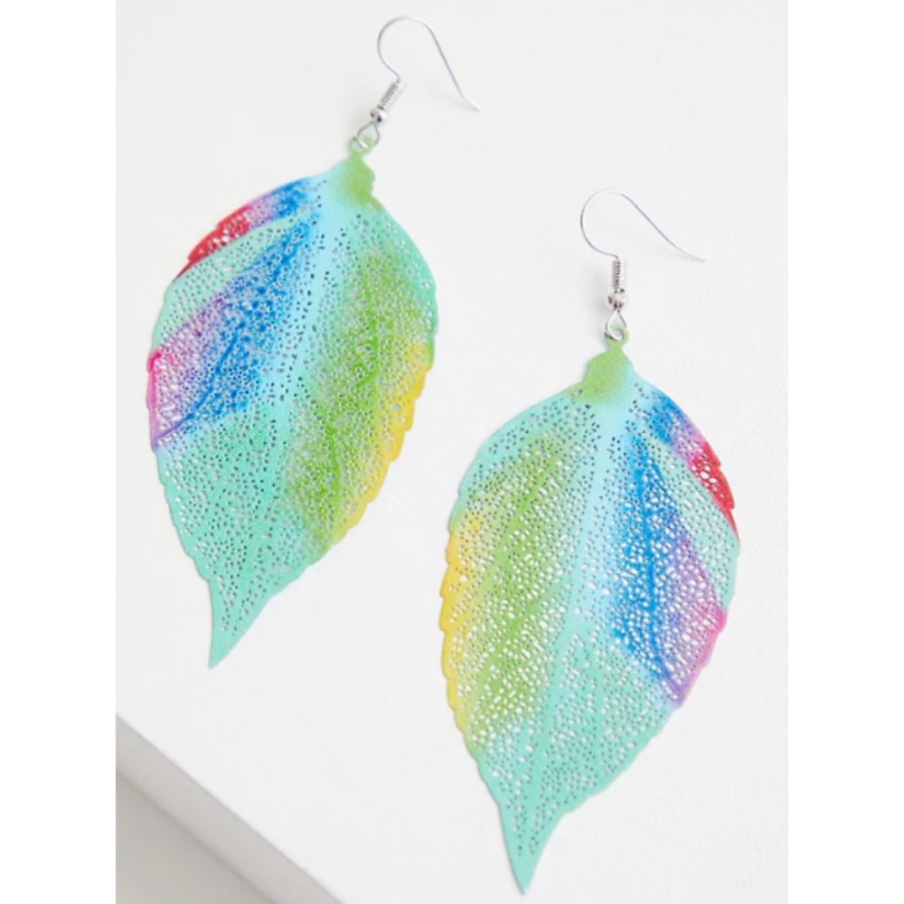 🆕 Multi Colour Filigree Leaf Earrings NWT